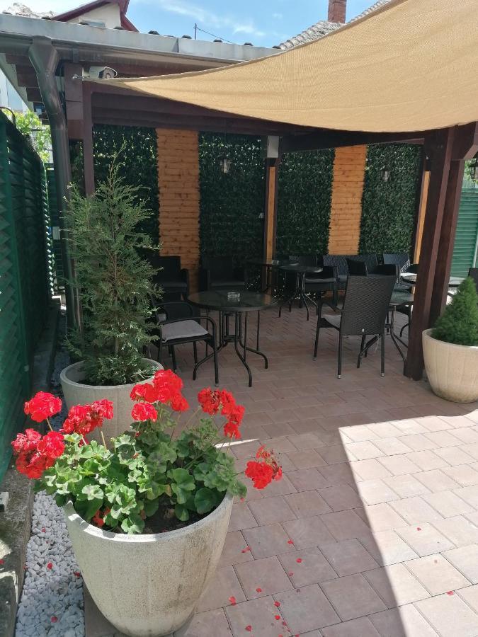 Bed and Breakfast Ana Boutique Alba Iulia Exterior foto