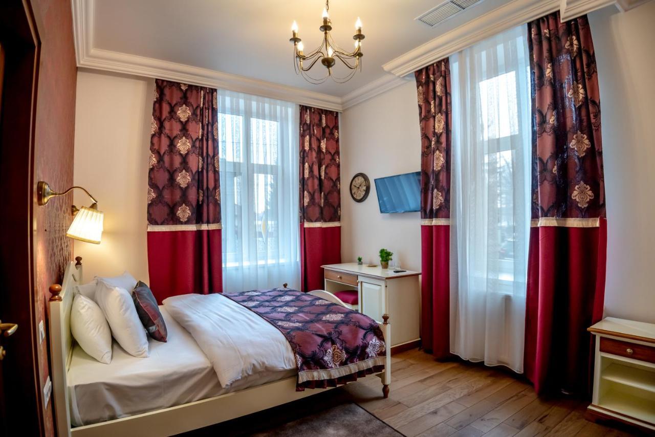 Bed and Breakfast Ana Boutique Alba Iulia Exterior foto